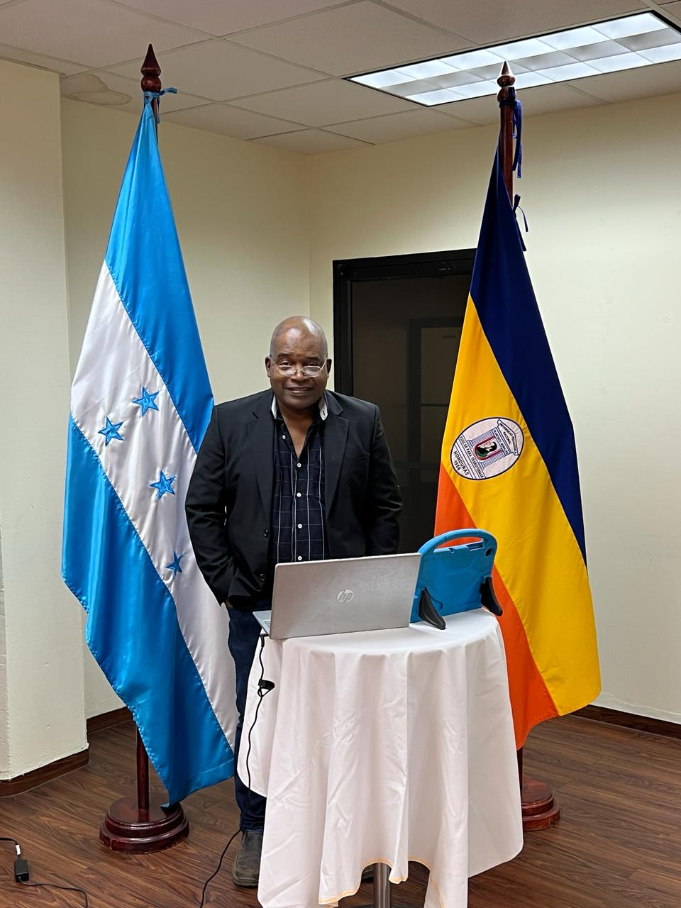 La Interferencia Sintáctica y su Manifestación en la Precisión Gramatical Oral en Estudiantes del Profesorado en la Enseñanza del Inglés de la UPNFM-CURSPS